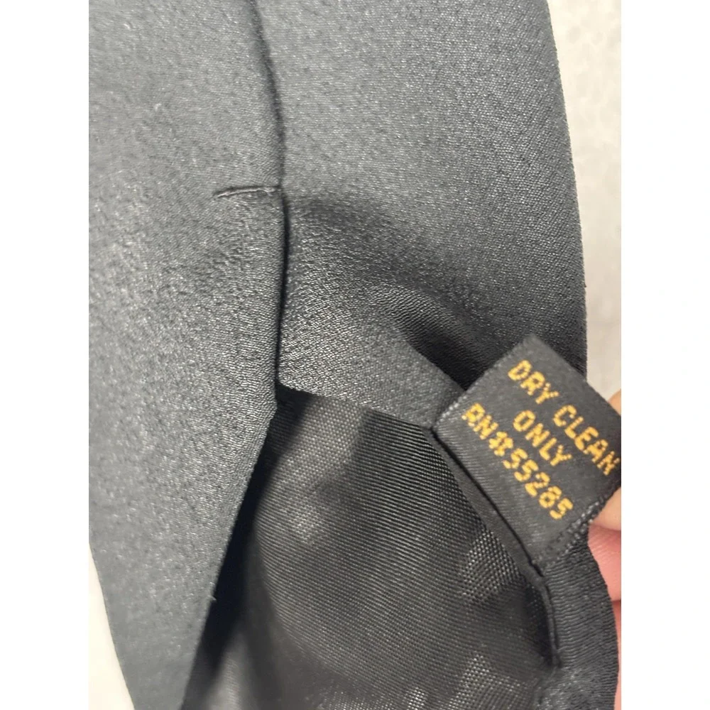 Vintage Express Tie Mens One Size Black Metal Medallion Polyester Necktie 80s